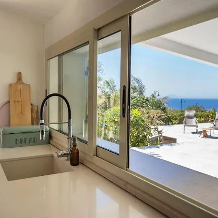 Enotria - Tramonto Sullo Stromboli Villa Capo Vaticano